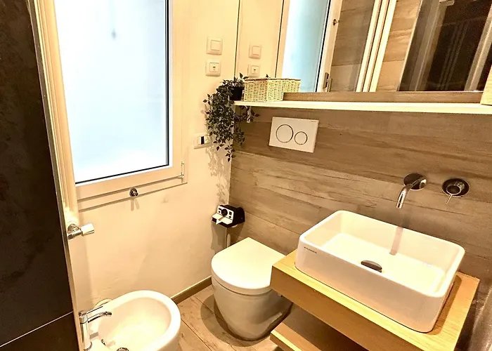 Lame Relaxing Болонья