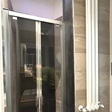 Lame Relaxing * Bologna